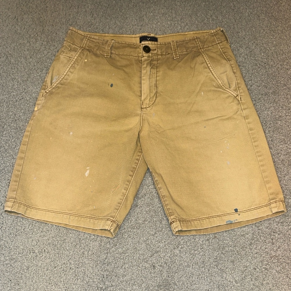 American Eagle Distressed Khaki Tan Shorts Paint Splatter Work Ware- Size 31 AEO